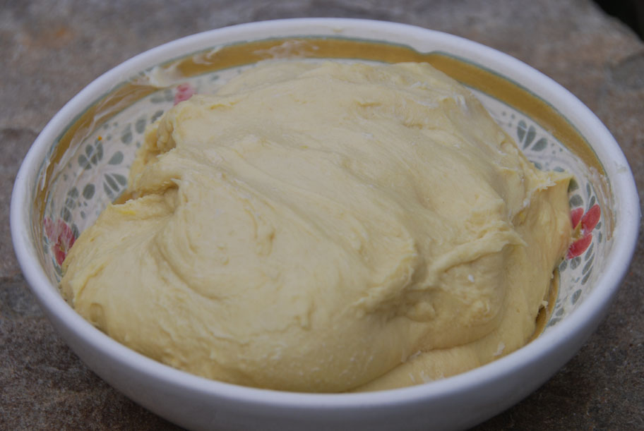bunuelos dough after rising