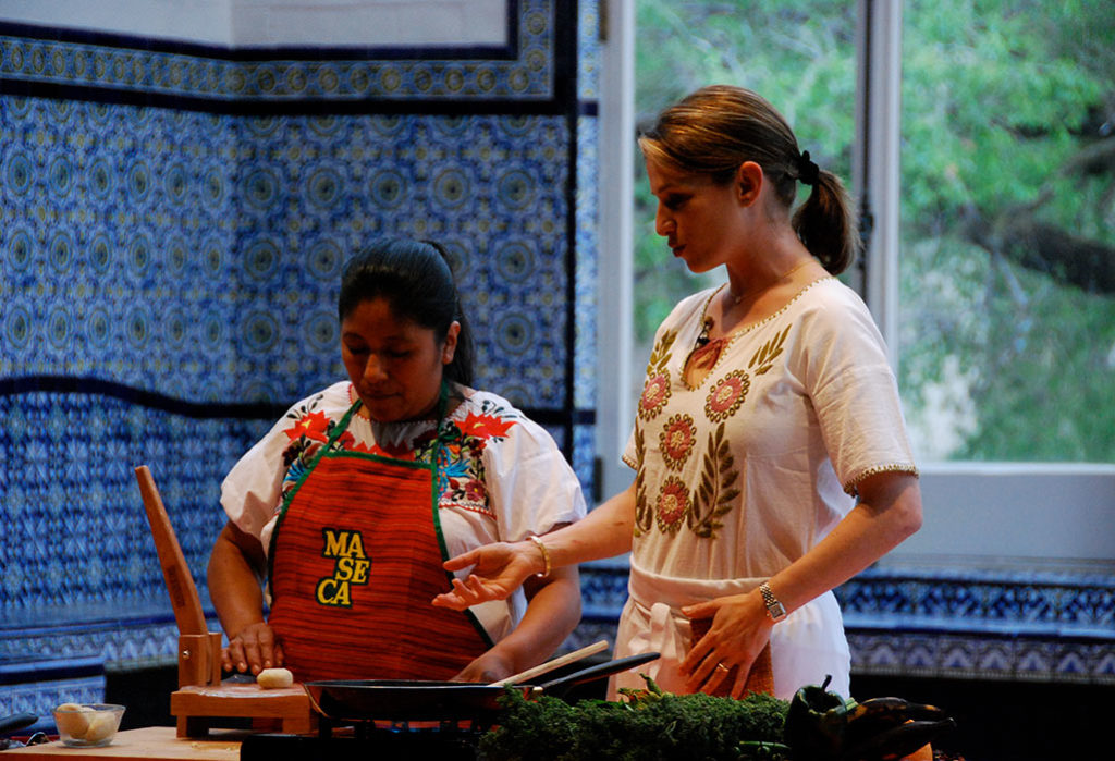 Pati and Rosa making sopes at the Mexican Cultural Institute