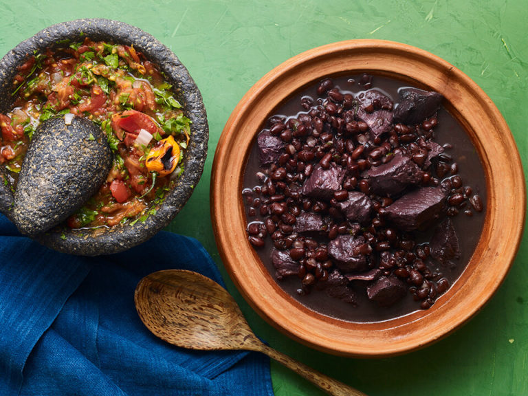 Frijol con puerco Pati Jinich en Español