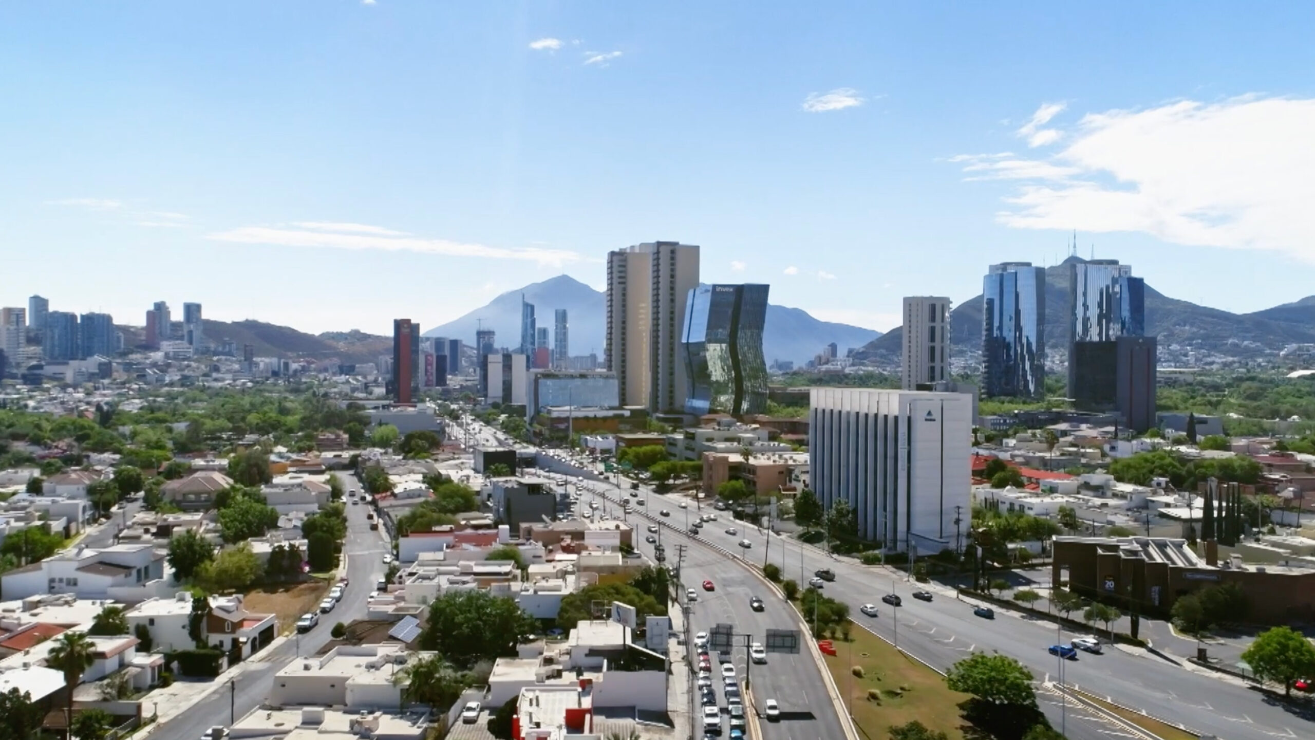 Una Vuelta por las Cantinas de Monterrey