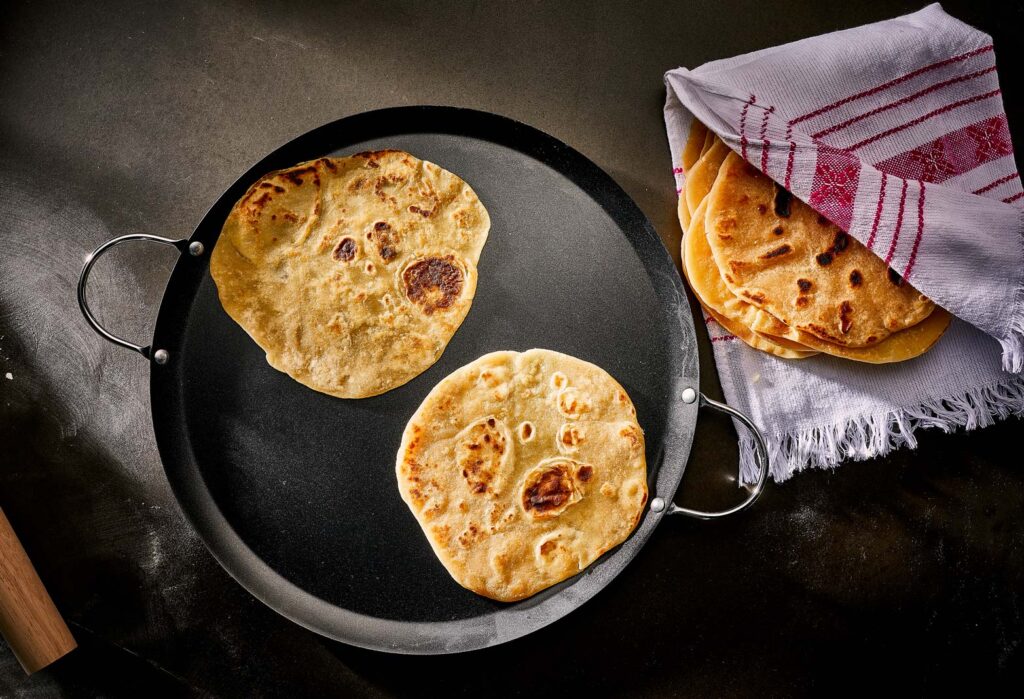 Tortillas de harina gorditas Pati Jinich en Español