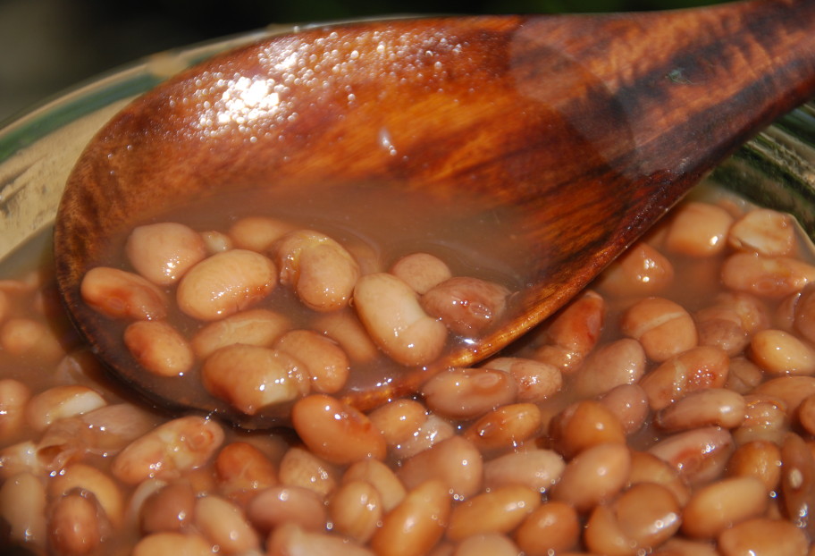 beans from the pot or frijoles de olla