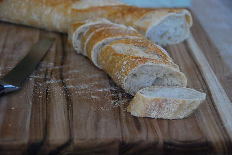 french bread slices