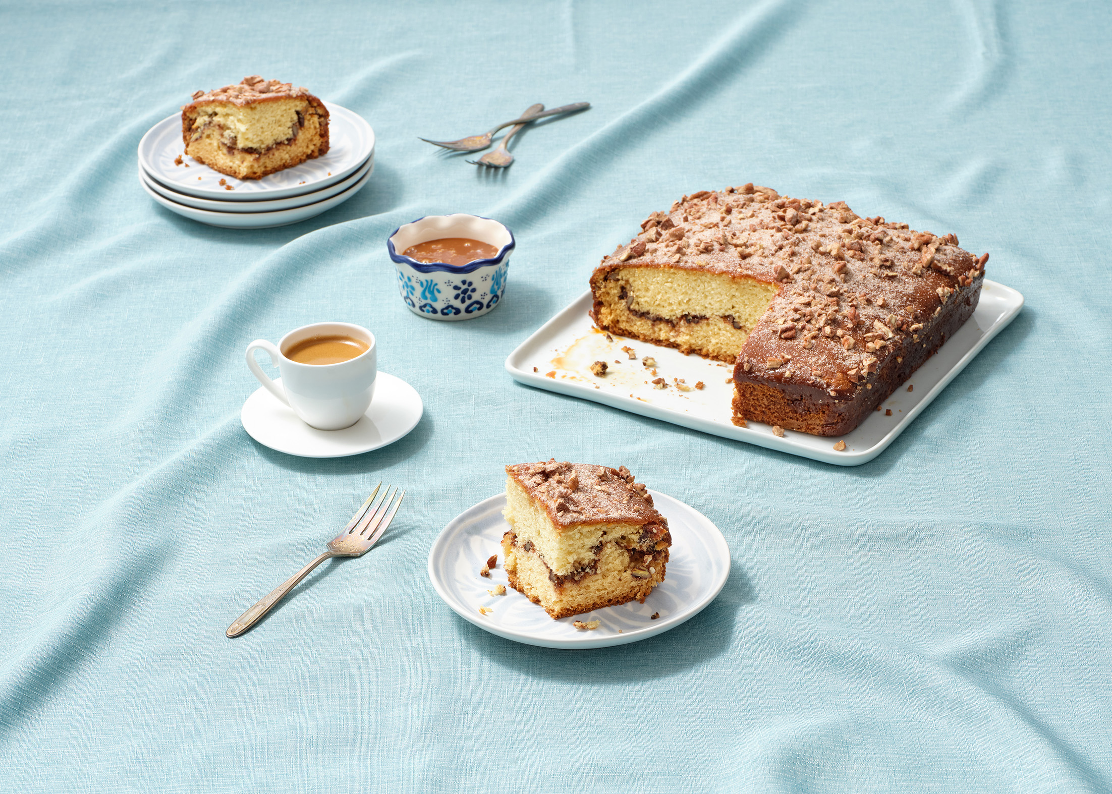 Dulce de Leche Coffee Cake