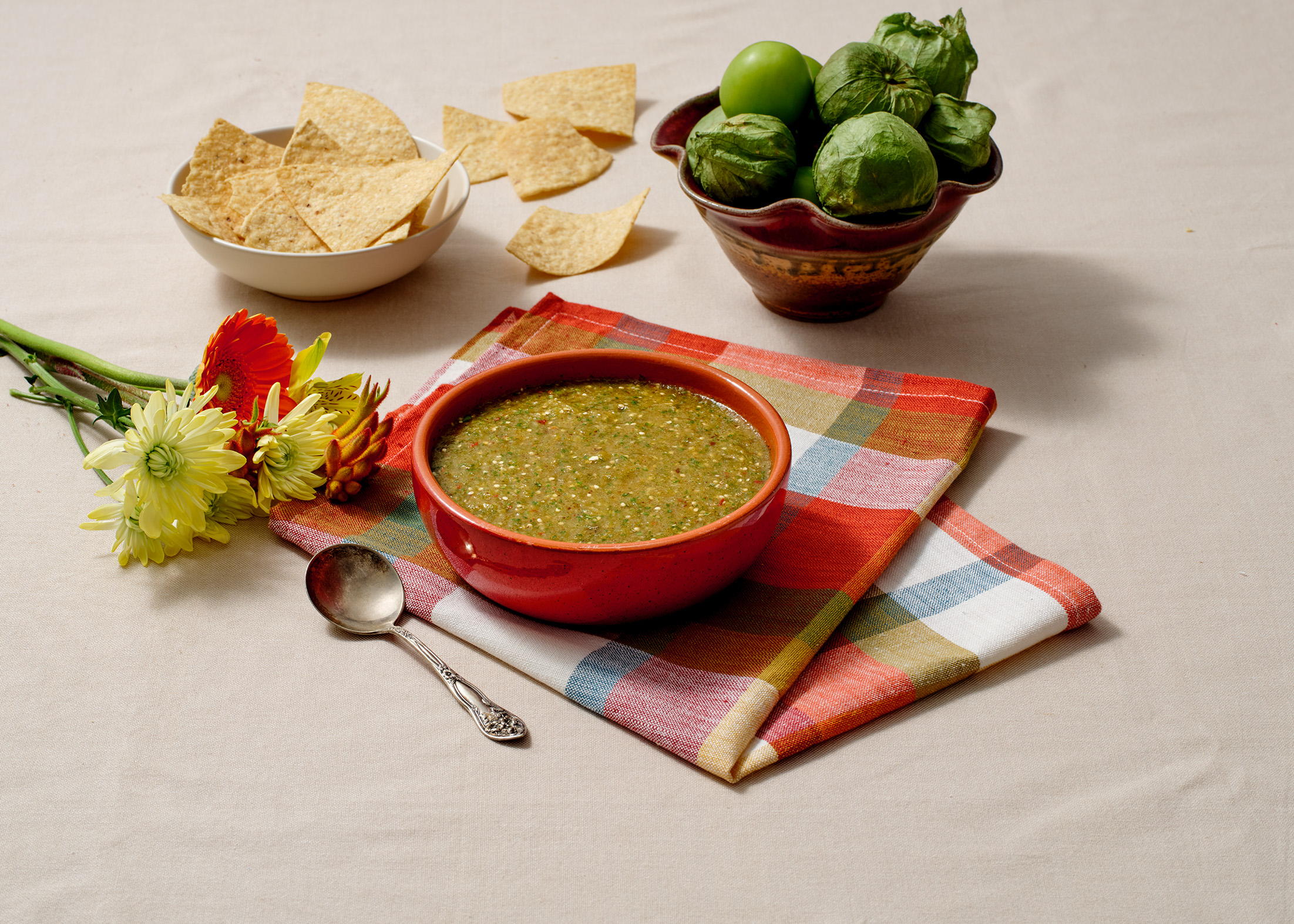 Salsa Verde con Chiles Mixtos