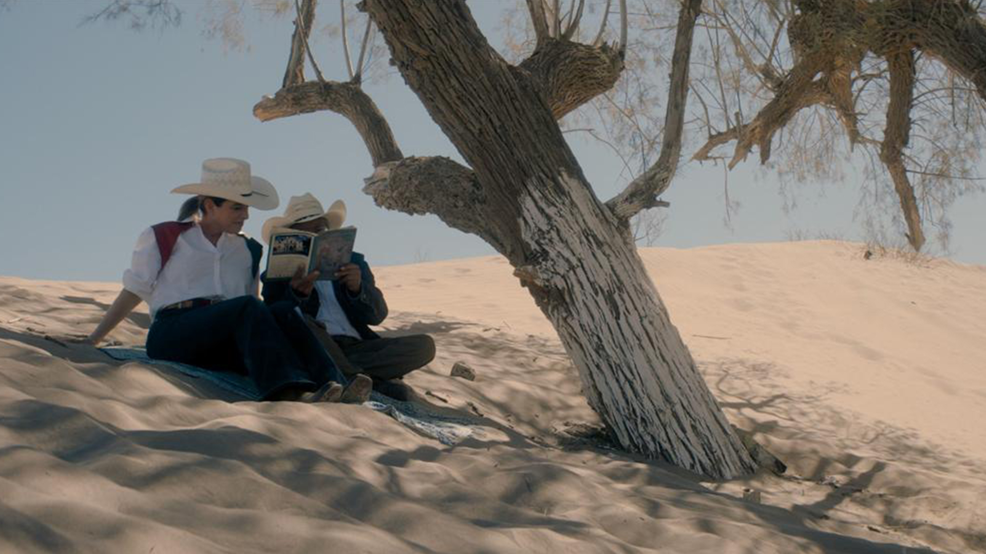 Pati's Mexican Table Season 15, Episode 5 "Dates, Dreams and Dance"